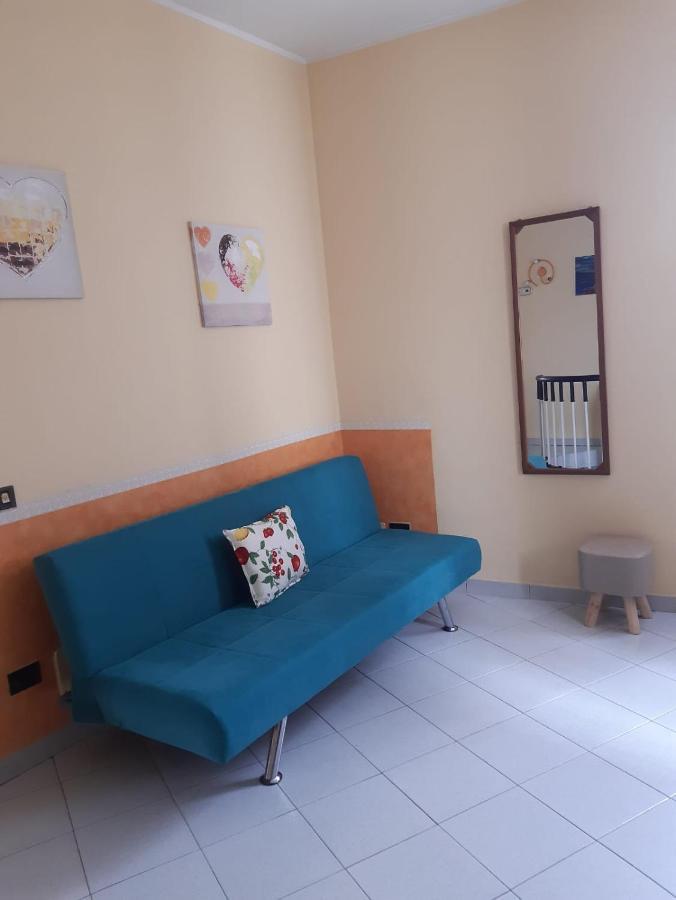Apartamento Stylish Flat "Il Sole" Nova Milanese Exterior foto